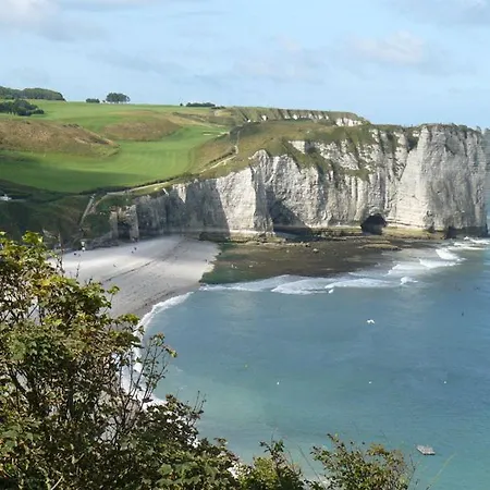 G9260 * Étretat