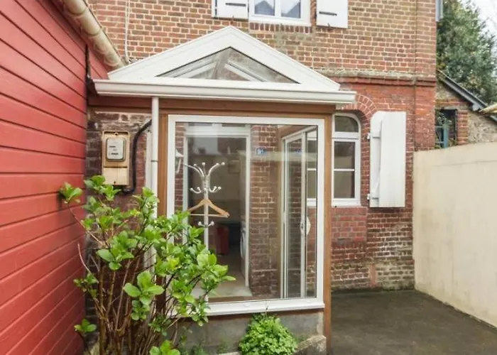 Holiday home Gite Gites De France - L'Hortensia